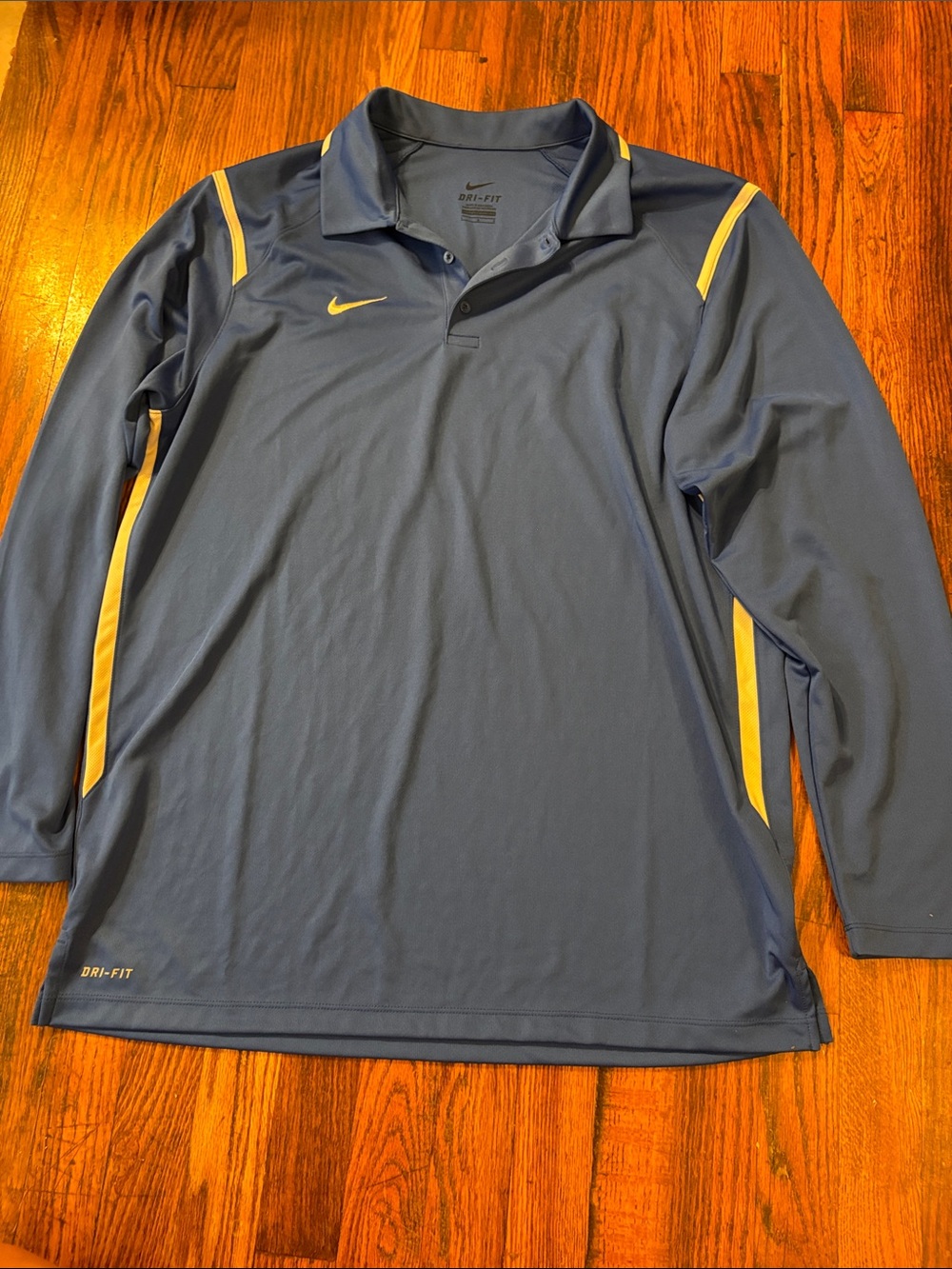🎉Like New! Nike Light Blue Dri-FIT Long Sleeve Polo with White Logo